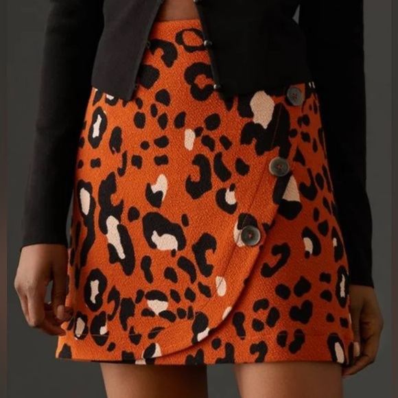 Anthropologie Dresses & Skirts - Anthropologie Maeve orange leopard print mini wrap skirt
